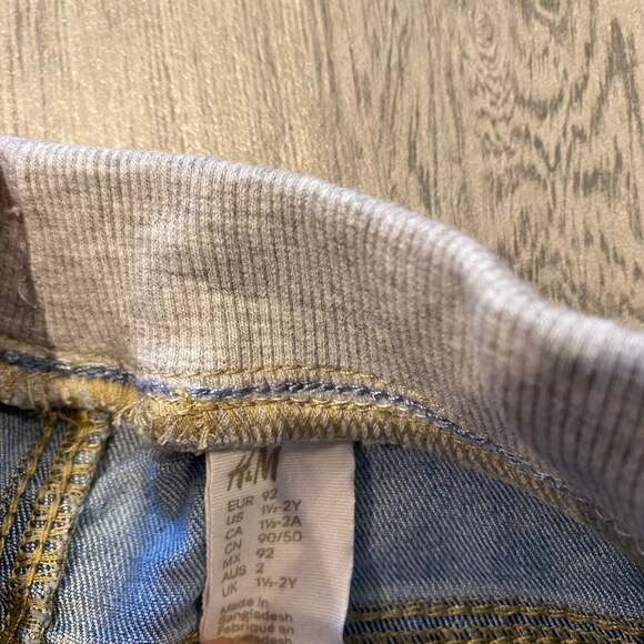 H&M Truck Pattern Denim Shorts Size 12-18 Months - Picture 6 of 6